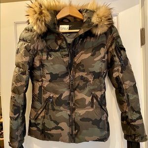 SAM Girls Camo Down Jacket Size 14